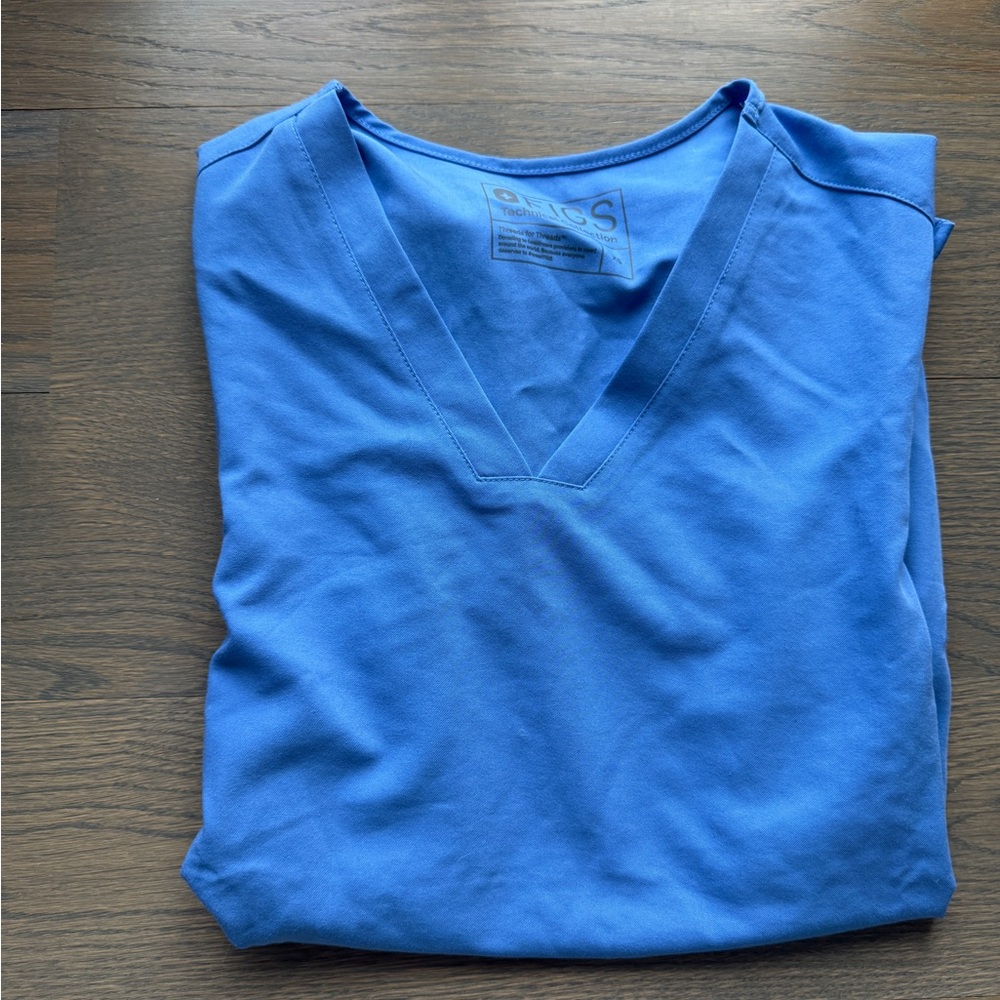 Blue V-Neck scrub top